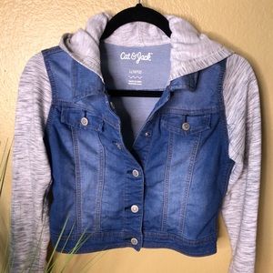 Cat & Jack Jean Jacket with Sweatshirt Sleeves 💙